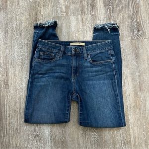 Joe’s Medium Wash Jeans Size 27